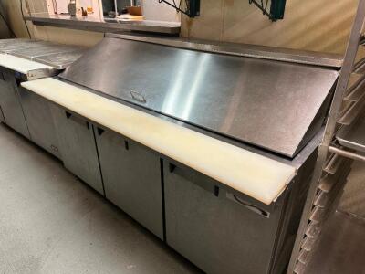 ADVANTCO 60" REFRIGERATED SANDWICH PREP TOP.