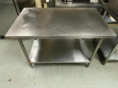 48" X 30" STAINLESS TABLE