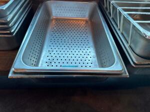 FULL SIZE STAINLESS WATER PAN W/ SLOTTED STAINLESS INSERT.