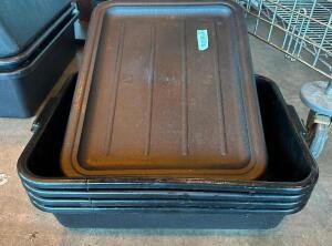 (4) BLACK PLASTIC BUS TUBS W/ LIDS