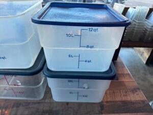 (4) 12 QT PLASTIC CONTAINERS W/ LIDS