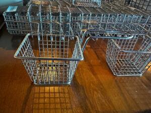 (45) SMALL WIRE APPETIZER BASKETS.