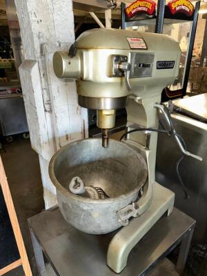 HOBART 20 QT MIXER W/ STAND, BOWL, AND WHIP.