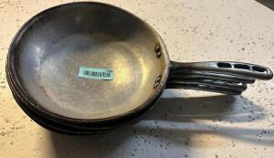 (4) 10" SKILLETS