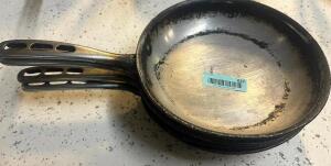 (4) 10" SKILLETS