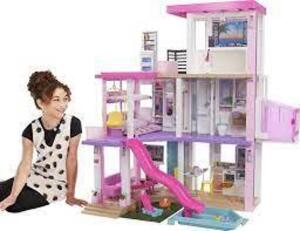 DESCRIPTION: (1) DREAMHOUSE PLAYSET BRAND/MODEL: BARBIE RETAIL$: $179.00 EA QTY: 1