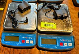 DESCRIPTION: (2) DIGITAL PORTION SCALES BRAND/MODEL: ACCUWEIGH LOCATION: DINING AREA QTY: 2