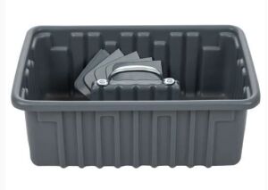 DESCRIPTION: (1) TOTE TRAY BRAND/MODEL: AMERICAN BUILT PRO #T1050 INFORMATION: GRAY SIZE: 19 IN RETAIL$: $26.19 EA QTY: 1