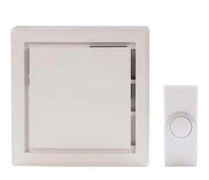 WIRELESS PLUG-IN DOORBELL KIT WITH WIRELESS PUSH BUTTON, WHITE