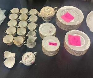 FULL LEGENDARY BY NORITAKE / SHREWSBURY COLLECTION FINE CHINA SET