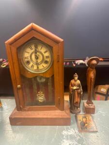 VINTAGE CLOCK WITH RELIGIOUS DECORATIONS