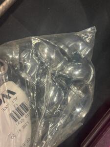 BAG OF CHROME CORNERS