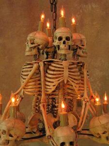 DESCRIPTION FOUR SKELETON CHANDELIER BRAND / MODEL: HAUNTED PROPS RETAIL PRICE: $1,390 QTY 1