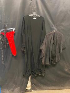 DESCRIPTION SACRIFICE CULTIST ACTORS COSTUME. ADDITIONAL INFORMATION EVERY STAIN, EVERY BLEMISH, TELLS A STORY OF HORROR AND DESPAIR. FROM THE HAUNTIN