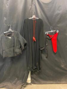 DESCRIPTION SACRIFICE CULTIST ACTORS COSTUME. ADDITIONAL INFORMATION EVERY STAIN, EVERY BLEMISH, TELLS A STORY OF HORROR AND DESPAIR. FROM THE HAUNTIN