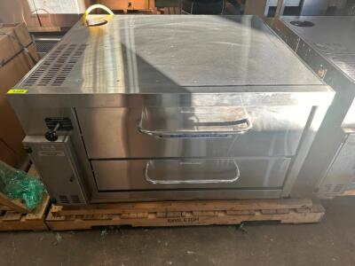 BAKERS PRIDE 251 LP SINGLE DECK STONE PIZZA OVEN.