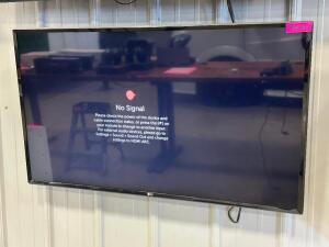 44" LG SMART TV WITH MOUNT