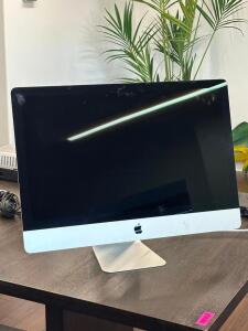 30" IMAC DESKTOP COMPUTER