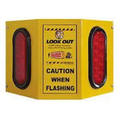 DESCRIPTION: (1) FORKLIFT COLLISION AWARENESS SENSOR ALERT WARNING SYSTEM BRAND/MODEL: LOOKOUT INFORMATION: YELLOW SIZE: FLASHING LIGHTS RETAIL$: $829