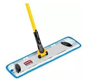 DESCRIPTION: (1) CASE OF (100) MICROFIBER DUST MOP HEADS WITH MOP HEAD AND HANDLE INCLUDED BRAND/MODEL: CYC LONG BEACH #CYC-1228 INFORMATION: WHITE SI