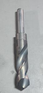 DESCRIPTION: (1) HS REDUCED SHANK DRILL BIT BRAND/MODEL: HERTEL 77428829 SIZE: 7/8' DIA 1/2" SD RETAIL$: $39.38 QTY: 1