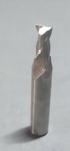 DESCRIPTION: (1) COBALT SQ END MILL BRAND/MODEL: HERTEL 74128596 SIZE: 7mm 9/16" LOC RETAIL$: $25.02 QTY: 1