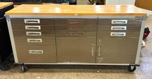 TOOLCHEST ON CASTERS WITH WOODEN WORKTOP AND CONTENTS