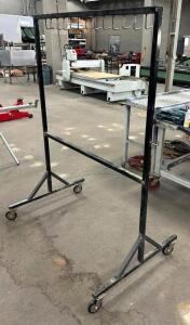 METAL DRYING RACK ON CASTERS