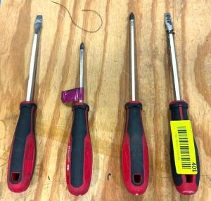 4PC MAGNETIC SCREWDRIVER SET