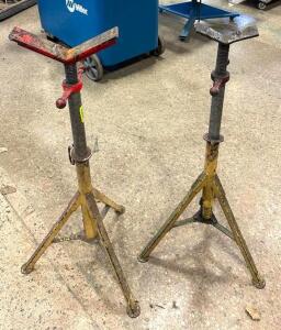 (2) PIPE STANDS