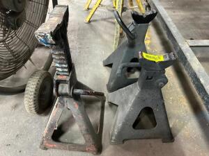 (3) 3 TON JACK STANDS