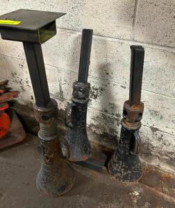 (3) ASSORTED HEAVY DUTY JACKS