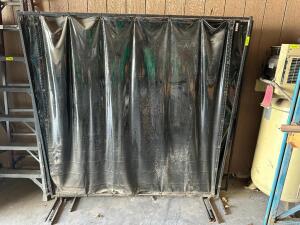 (4) WELDING SCREENS W/ FRAMES