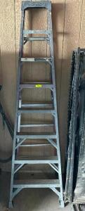 8' FIBERGLASS LADDER