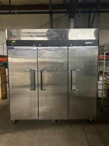 3-DOOR REACH-IN FREEZER