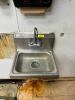 WALL MOUNTED SINK - 4