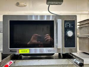 AMANA COMMERCIAL MICROWAVE