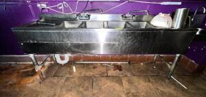 LARGE STAINLESS STEEL SINK