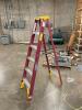 6 FOOT MEDIUM DUTY FIBERGLASS LADDER - 2