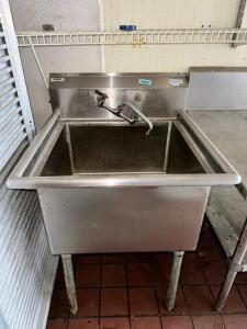 STAINLESS STEEL SINK