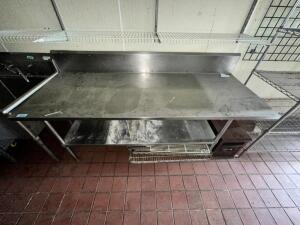 STAINLESS STEEL TABLE