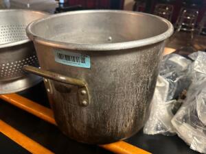 30 QT ALUMINUM STOCK POT