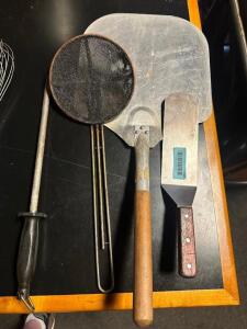 (5) ASSORTED UTENSILS