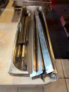 (1) LOT OF ASSORTED 18" X 12" STAINLESS DIVIDERS.