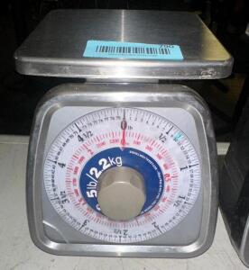 TAYLOR 5 LB. PORTION SCALE