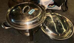 (1) 12" ROUND STAINLESS CHAFFER W/ STAND AND (1) EXTRA BOWL.