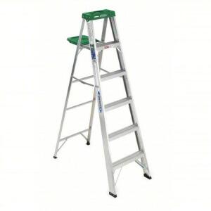 DESCRIPTION: (1) STEPLADDER BRAND/MODEL: WERNER #4GNK7 INFORMATION: ALUMINUM SIZE: 6 FT LADDER HT, 5 STEPS, 225 LB LOAD CAPACITY, 41 5/8 IN BASE SPREA