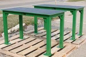 DESCRIPTION: (1) HEAVY DUTY TABLE TOPINFORMATION: GREEN, NO LEGS INCLUDED, JUST TOPSIZE: METALRETAIL$: $640.00 EAQTY: 1