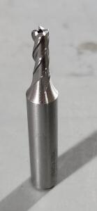 DESCRIPTION: (1) HSS SQ END MILL BRAND/MODEL: HERTEL 41117870 SIZE: 3/16" DIA 1/2" LOC QTY: 1