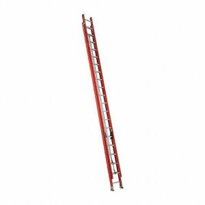 DESCRIPTION: (1) FIBERGLASS EXTENSION LADDER BRAND/MODEL: LOUISVILLE/FE3240 INFORMATION: 300LB LOAD CAPACITY, 93LB NET WT, NON CONDUCTIVE RETAIL$: $73